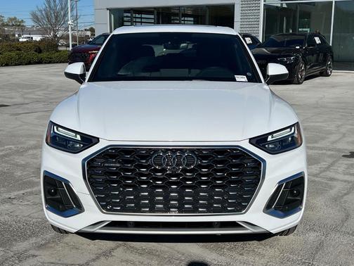 2024 Audi Q5 45 S line quattro Premium