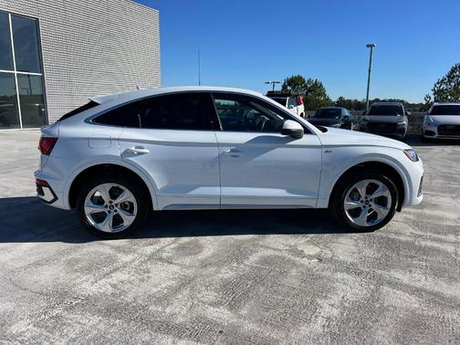 2024 Audi Q5 45 S line quattro Premium