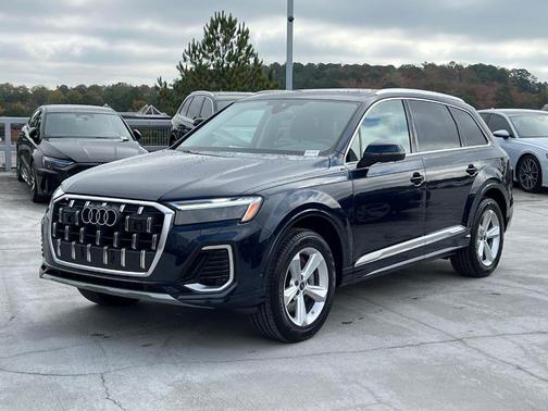 2025 Audi Q7 45 Premium