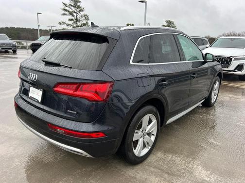 2019 Audi Q5 2.0T Premium Plus