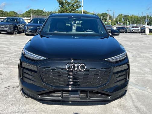 2025 Audi Q6 e-tron Premium
