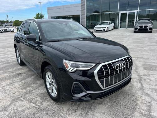2024 Audi Q3 45 S line Premium