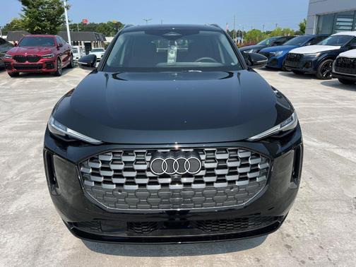 2025 Audi Q5 2.0T quattro Premium
