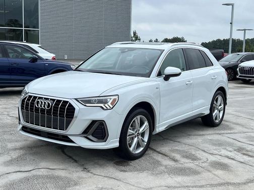 2022 Audi Q3 45 S line Premium Plus