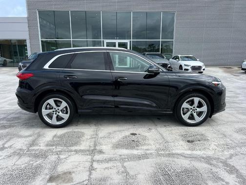 2025 Audi Q5 2.0T quattro Premium
