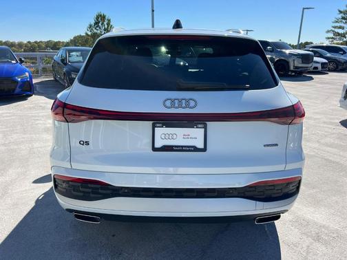 2025 Audi Q5 2.0T quattro Premium