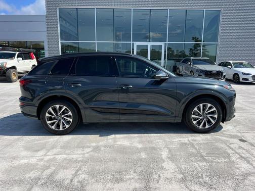 2025 Audi Q6 e-tron Premium