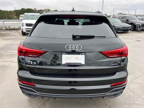 2025 Audi Q3 45 S line Premium