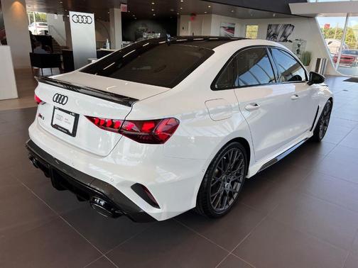 2025 Audi RS 3 2.5T