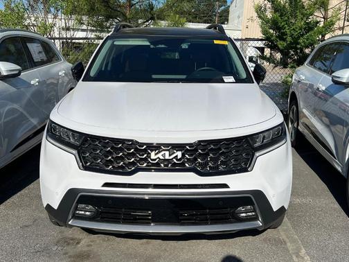Glacial White Pearl 2023 Kia Sorento X-Line SX Prestige