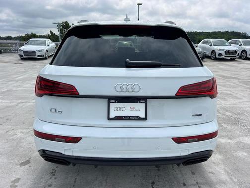 2025 Audi Q5 45 S line quattro Premium