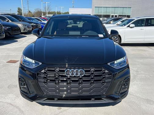 2025 Audi Q5 45 S line quattro Premium