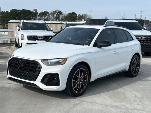 2023 Audi SQ5 3.0T Premium Plus