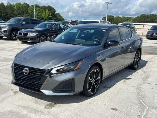 2023 Nissan Altima 2.5 SR