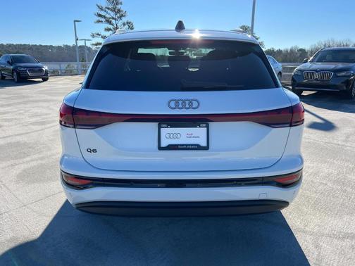 2025 Audi Q6 e-tron Premium