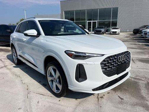 2025 Audi Q5 2.0T quattro Premium