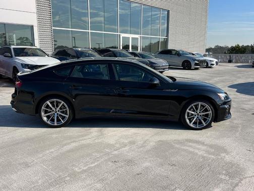 2025 Audi A5 Sportback S line Premium