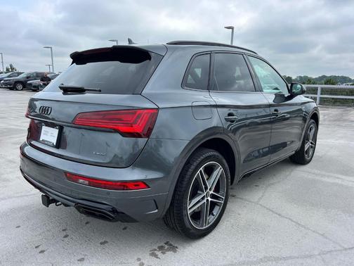 2025 Audi Q5 55 S line quattro Premium