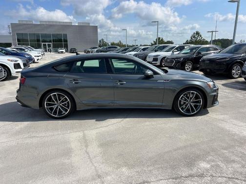 2024 Audi A5 Sportback S line Premium