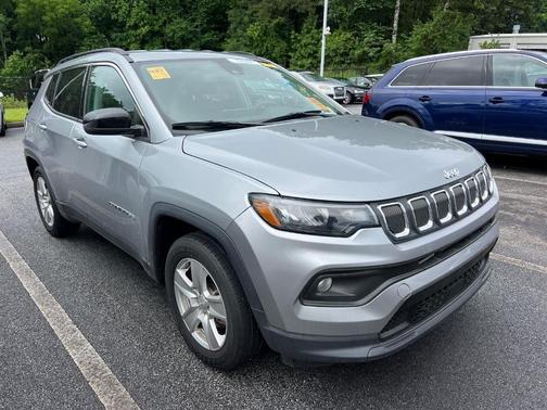 Billet Silver Metallic Clearcoat 2022 Jeep Compass Latitude