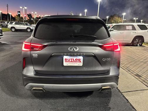 2022 INFINITI QX50 Luxe