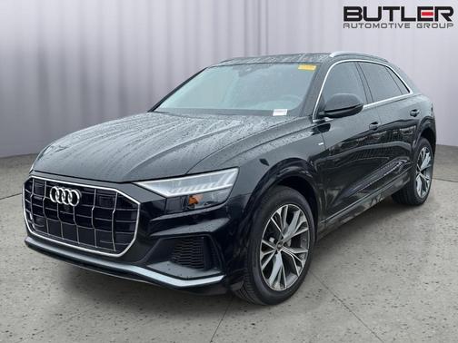 2023 Audi Q8 55 Premium Plus