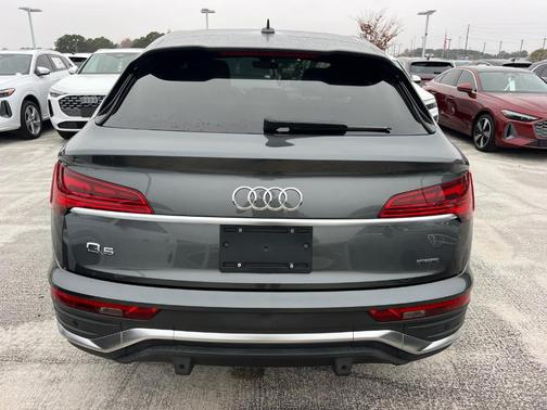 2023 Audi Q5 45 S line Premium Plus