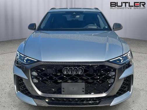 2025 Audi RS Q8 4.0T quattro performance