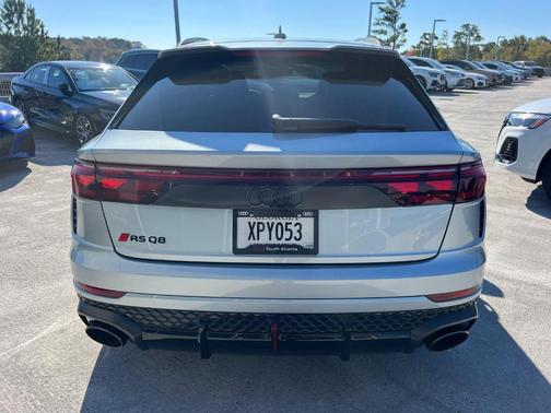 2025 Audi RS Q8 4.0T quattro performance