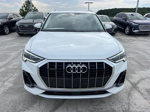 2025 Audi Q3 45 S line Premium