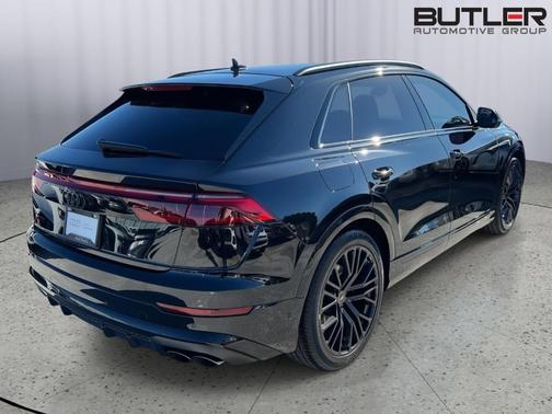 2025 Audi SQ8 4.0T quattro Premium Plus