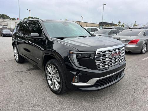 2024 GMC Acadia Denali