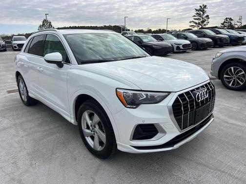 2020 Audi Q3 45 Premium