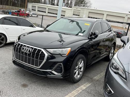 2021 Audi Q3 45 S line Premium