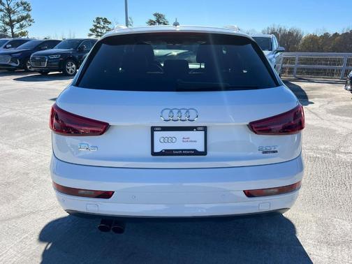 2018 Audi Q3 2.0T Premium Plus