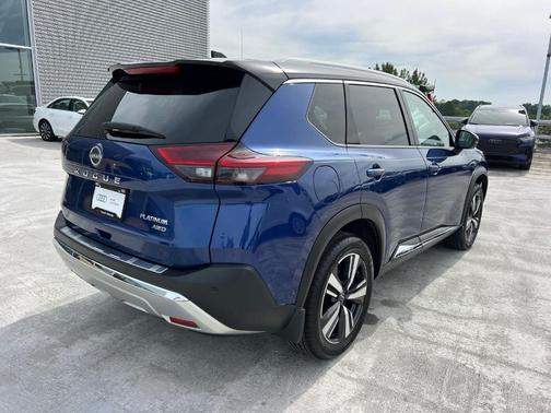 2 Tone Blue / Black 2023 Nissan Rogue Platinum