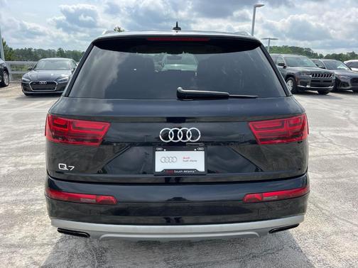 2019 Audi Q7 55 Premium Plus