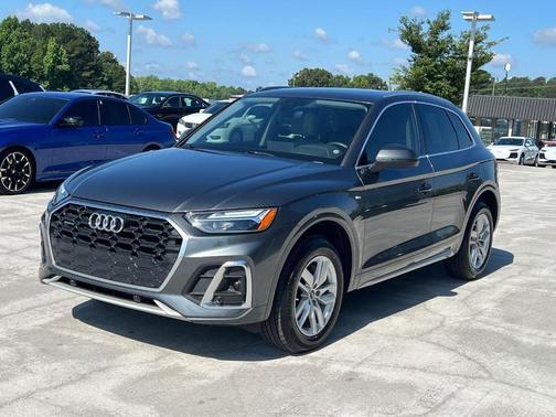 2022 Audi Q5 45 S line quattro Premium