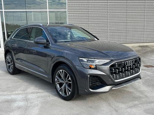 2026 Audi Q8 Premium Plus