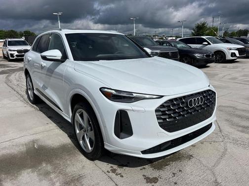 2025 Audi Q5 2.0T quattro Premium