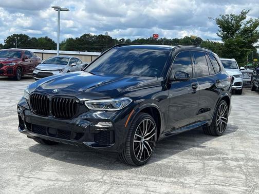 2021 BMW X5 M50i