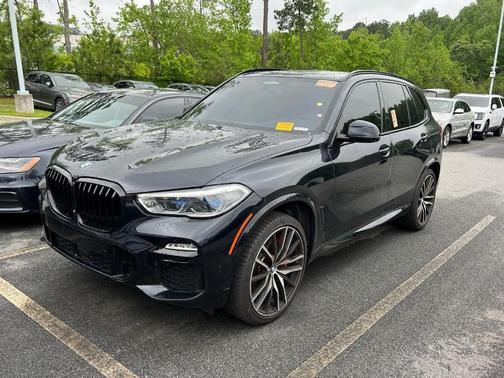 2021 BMW X5 M50i