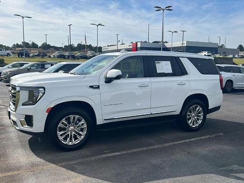 Summit White 2022 GMC Yukon SLT
