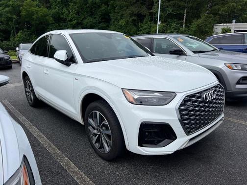 Arkona White 2024 Audi Q5 45 S line quattro Premium