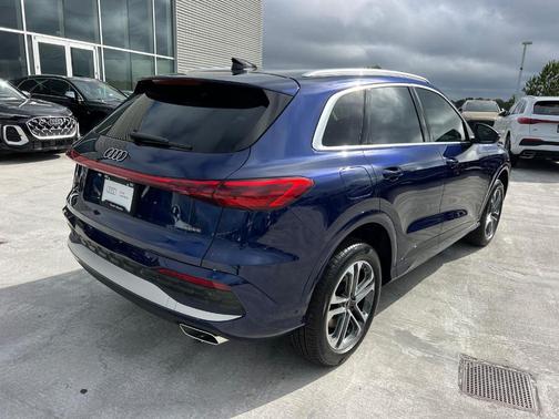 2025 Audi Q5 2.0T quattro Premium