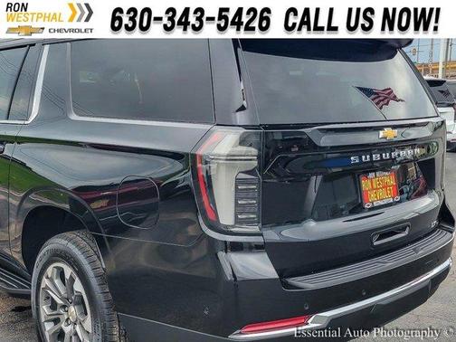 2025 Chevrolet Suburban LT