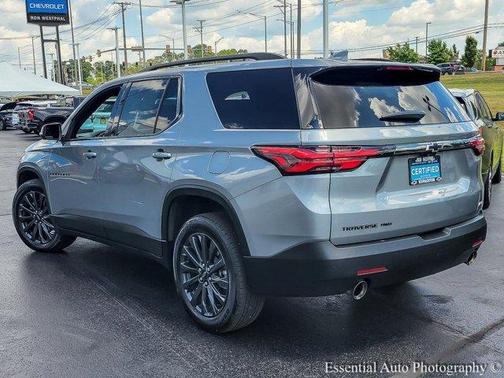 2023 Chevrolet Traverse RS