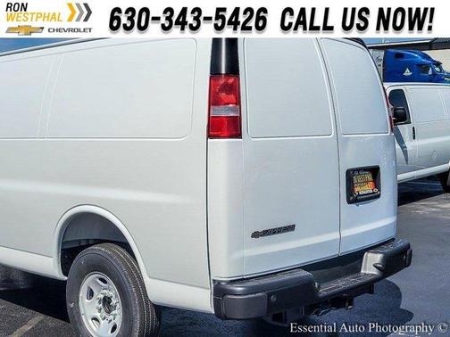 2025 Chevrolet Express 3500 Work Van