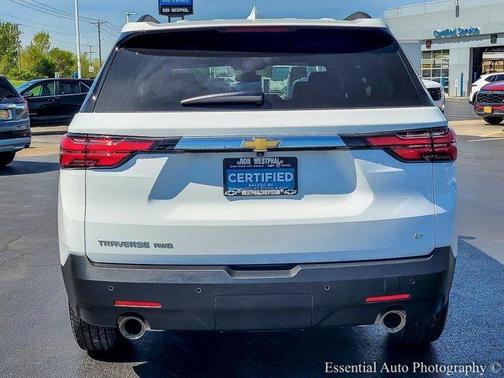 2022 Chevrolet Traverse LT Cloth