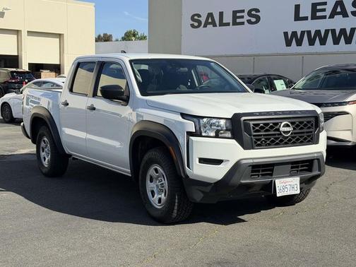 Glacier White 2022 Nissan Frontier S
